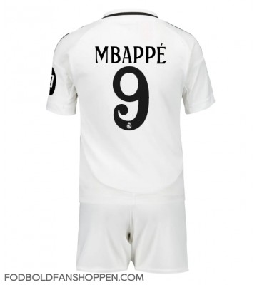 Real Madrid Kylian Mbappe #9 Hjemmebanetrøje Børn 2024-25 Kortærmet (+ Korte bukser)